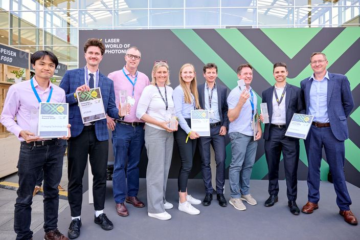 Innovation Award for Plug-and-Play Femtosecond Laser System in Biophotonics